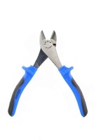 CUTTING PLIERS