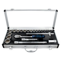 SOCKET WRENCH SET