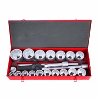 SOCKET WRENCH SET