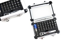 SOCKET WRENCH SET