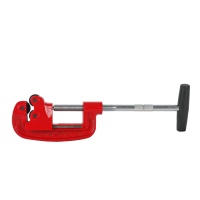PIPE CUTTER